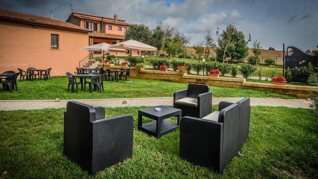 Agriturismo Airone بيتيجليانو المظهر الخارجي الصورة